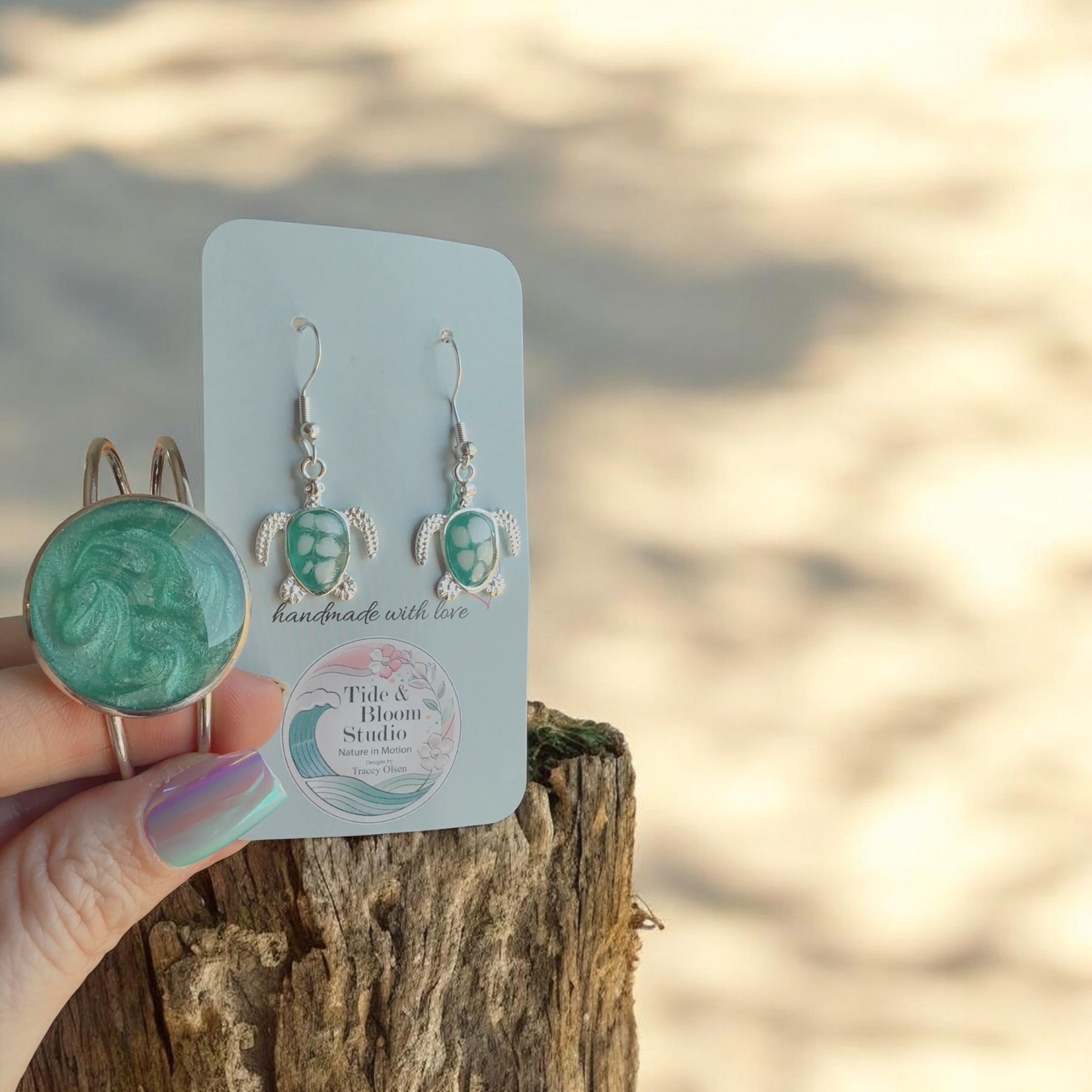 Green Turtle Dangles with Bracelet